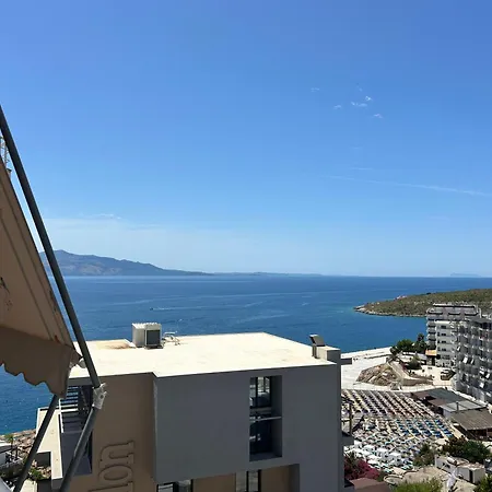 Seaside Serenity Retreat شقة ساراندا